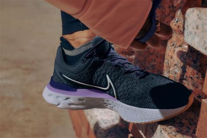 *(2/6) Put on your most comfy running or walking ___ (feet fashion) and activewear!