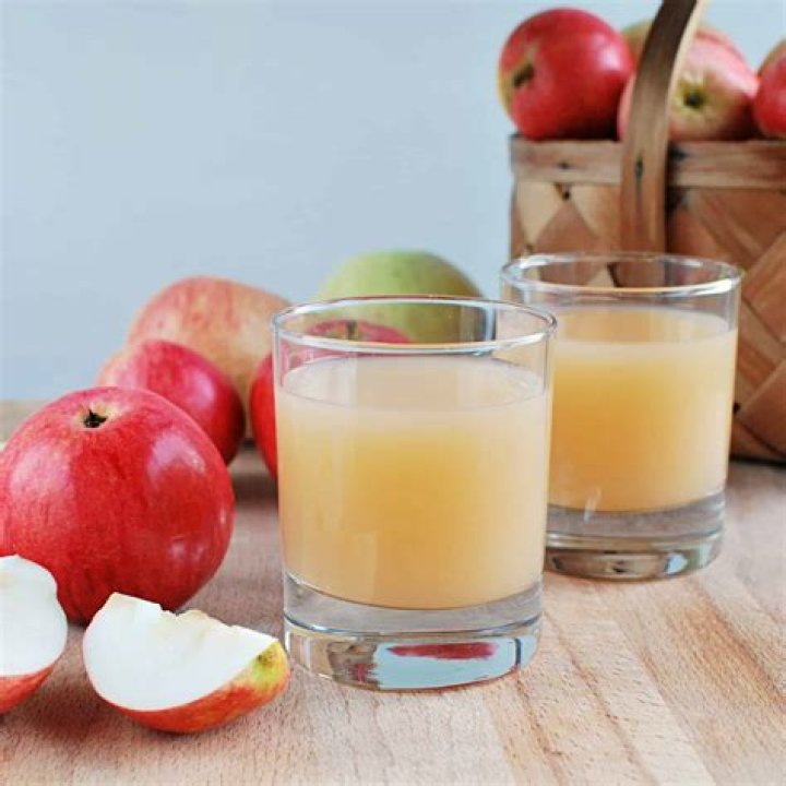 Beverage made from apples